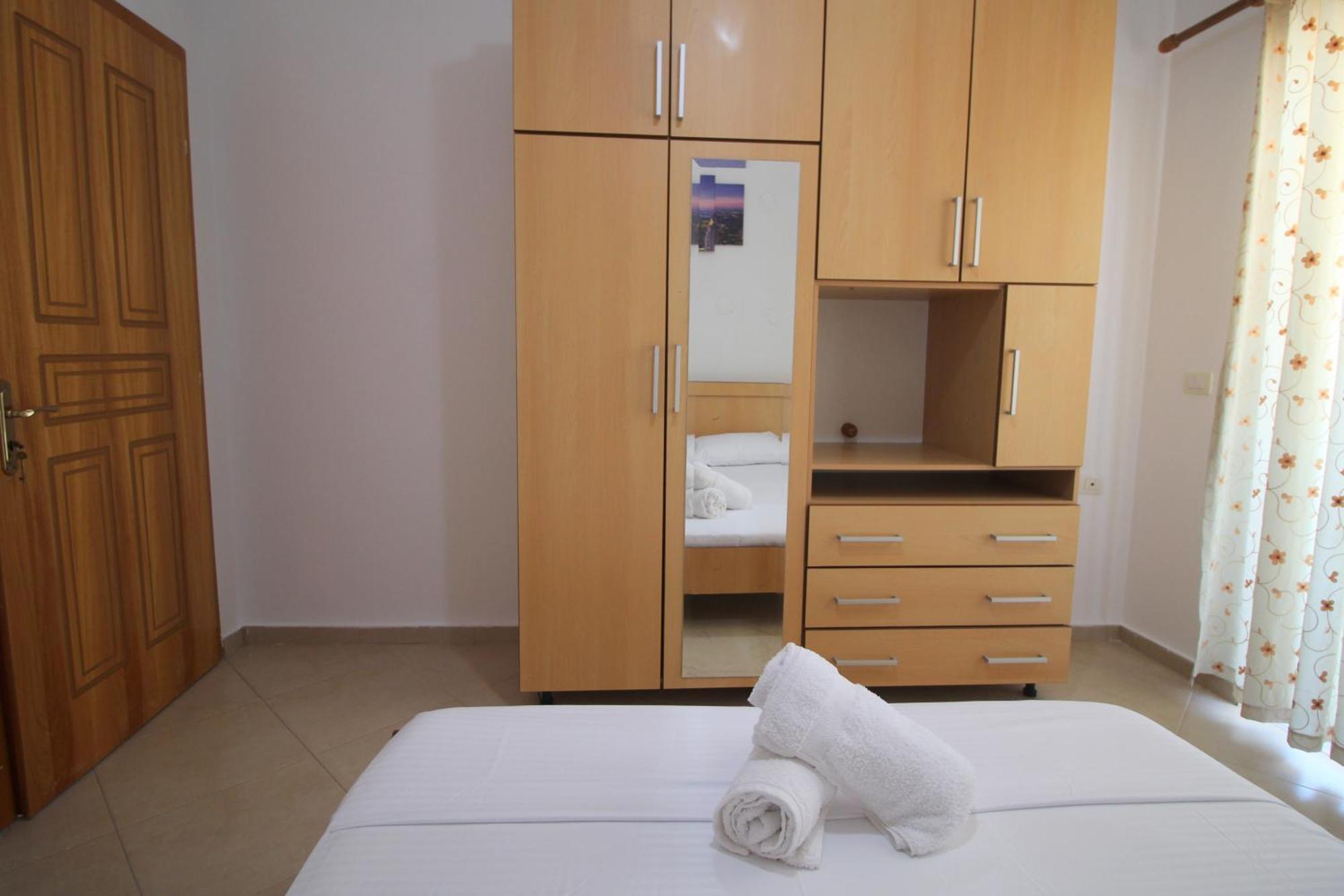 July Seaview Apartments Saranda Zewnętrze zdjęcie